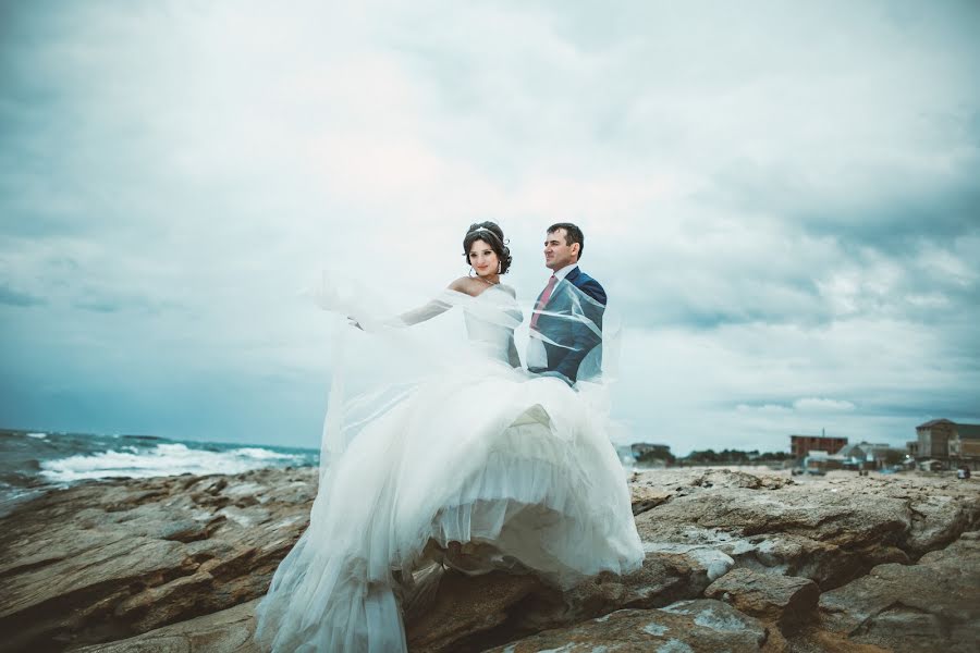 Wedding photographer Gadzhi Suleymanov (syleimanov). Photo of 24 February 2014