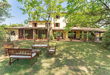 Villa with garden and terrace 18