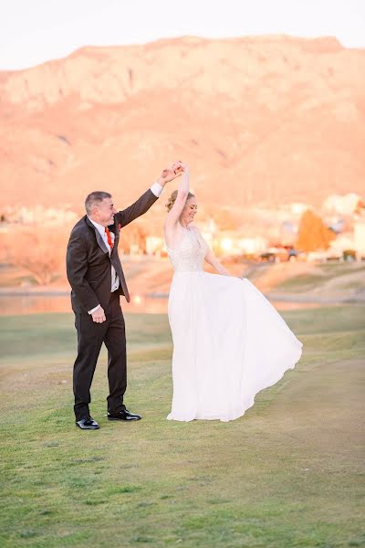 Wedding photographer Coryn Kiefer (corynkiefer). Photo of 8 September 2019