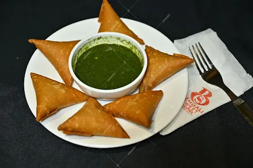 Mutter Samosa