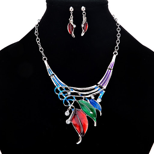 Title 4, Fashion Classic Leaf Shaped Necklace And Earrin...
