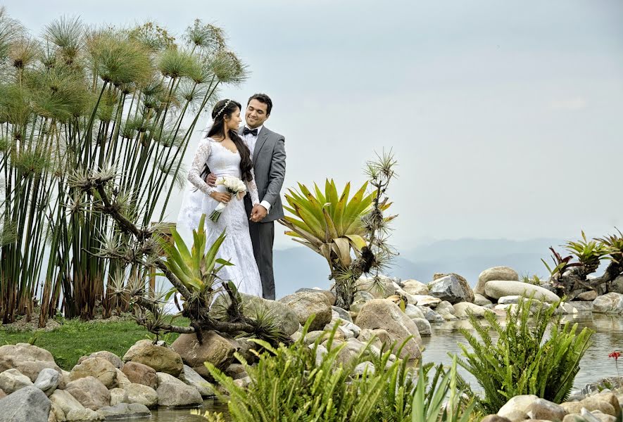 Fotografo di matrimoni Salvador Azuaje (salvadorazuaje). Foto del 12 marzo 2019