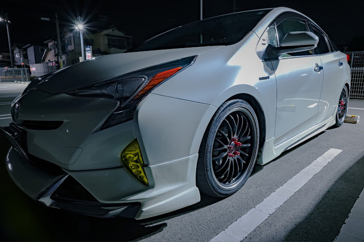 プリウスのプチオフ・ミラーレス一眼初心者🔰・#ボルクレーシング・若いって素晴らしいに関するカスタム事例の投稿画像5枚目