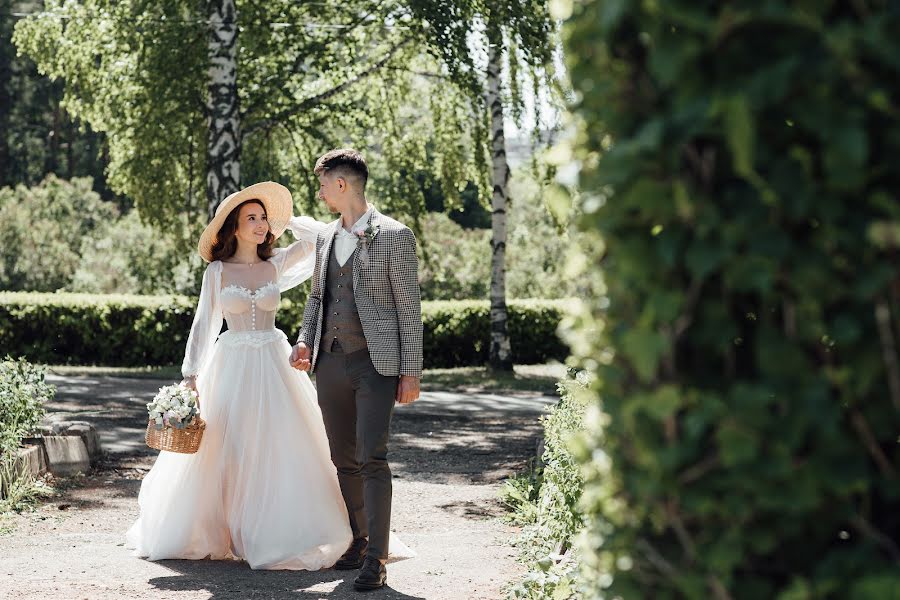 Fotografo di matrimoni Darya Kalachik (dashakalachik). Foto del 7 aprile 2022