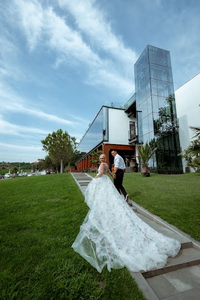 Wedding photographer Alla Ryabichenko (allar). Photo of 23 October 2021