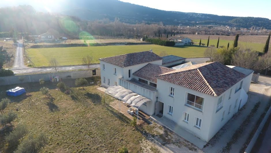 Vente villa 12 pièces 480 m² à Vaison-la-Romaine (84110), 745 000 €