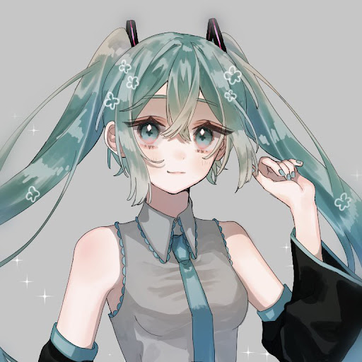 初  音  ＿