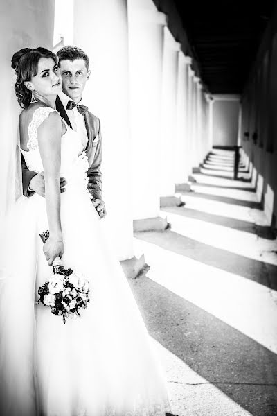 Wedding photographer Evgeniy Timoschenko (667smiley). Photo of 16 April 2016