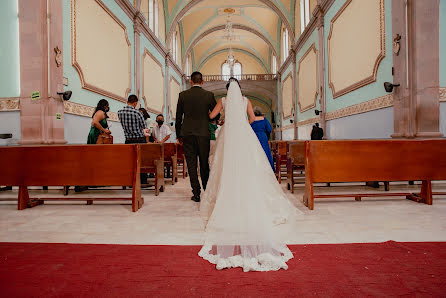 結婚式の写真家Hugo Olivares (hugoolivaresfoto)。2022 6月11日の写真