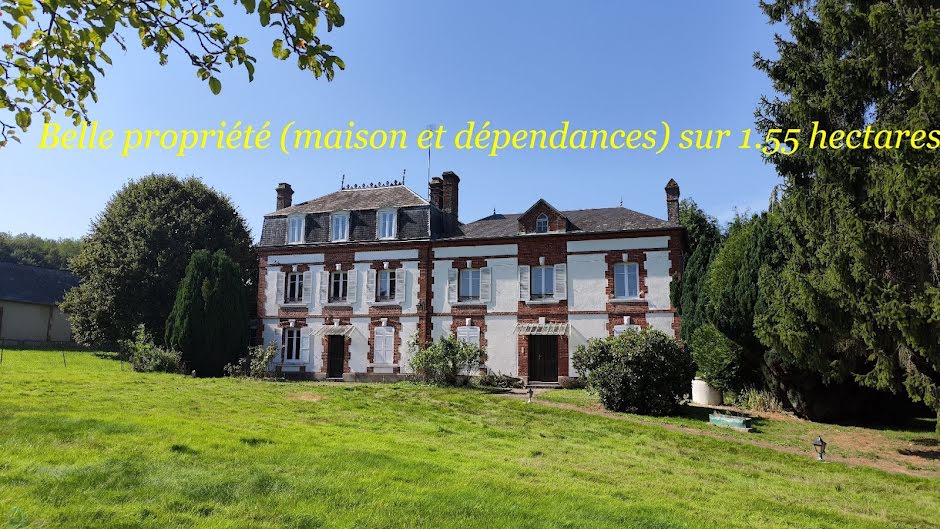 Vente maison 7 pièces 226 m² à Lisieux (14100), 370 000 €