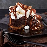 Mississippi Mud S'Mores-Fudge Pie was pinched from <a href="http://www.myrecipes.com/recipe/mississippi-mud-smores-pie-50400000123986/" target="_blank">www.myrecipes.com.</a>