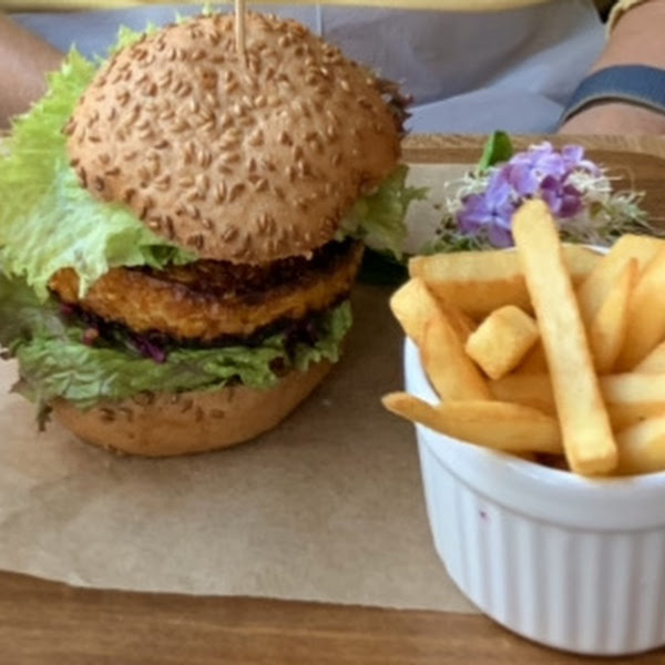 Pumpkin burger (vegan)