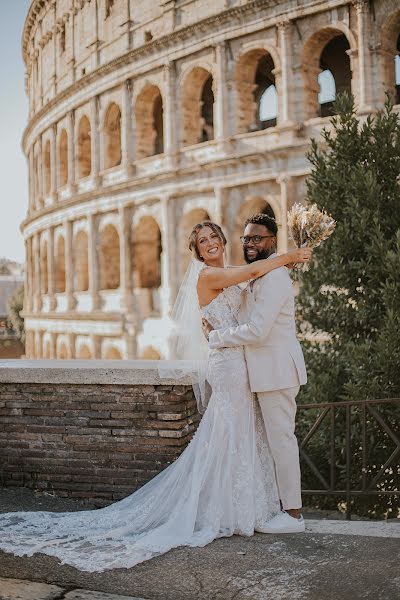 Wedding photographer Yuliya Kundera (julikundera). Photo of 24 August 2023