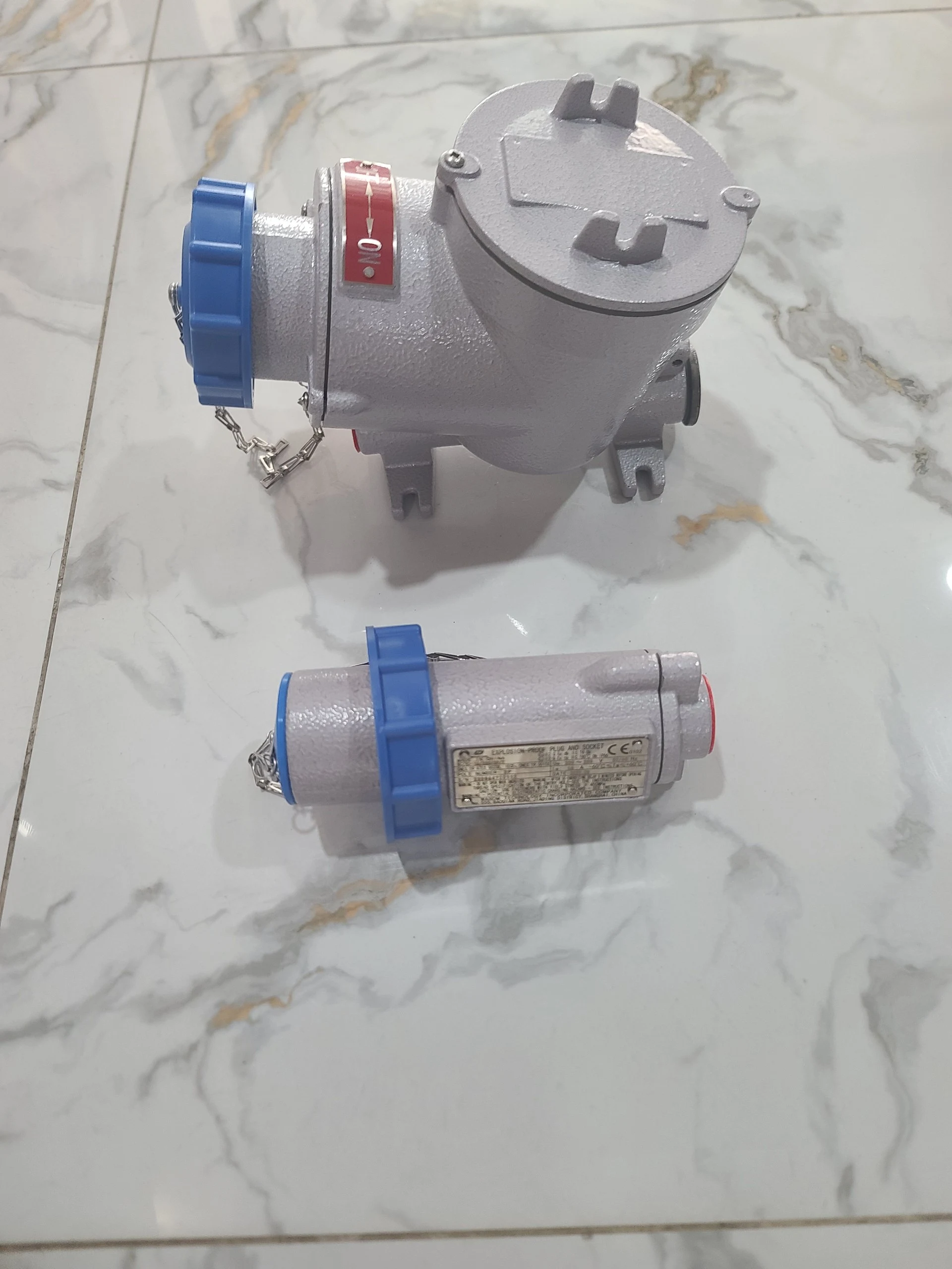 ổ cắm phích cắm chống cháy nổ BCZ85-Warom
