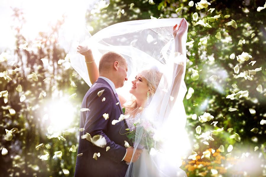 Nhiếp ảnh gia ảnh cưới Dmitriy Korol (icor). Ảnh của 13 tháng 9 2018