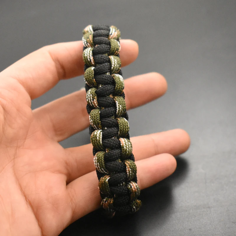 Geflochtenes Armband für Paare, cool und mit Persönlichkeit, für Männer und Frauen. Perfekt als Geschenk.
