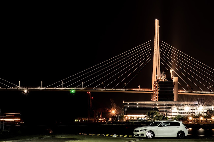 1シリーズ ハッチバックのF20・1シリーズ ハッチバック・ぼっち撮影に関するカスタム事例の投稿画像1枚目