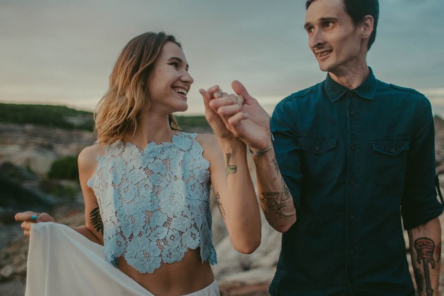 Wedding photographer Yuliya Kundera (julikundera). Photo of 23 July 2017