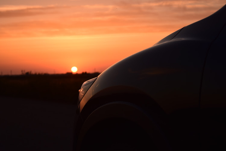 CX-5のほっと出来る瞬間・夕陽が綺麗でした・日本アンポンタン組合・specialists☆に関するカスタム事例の投稿画像3枚目