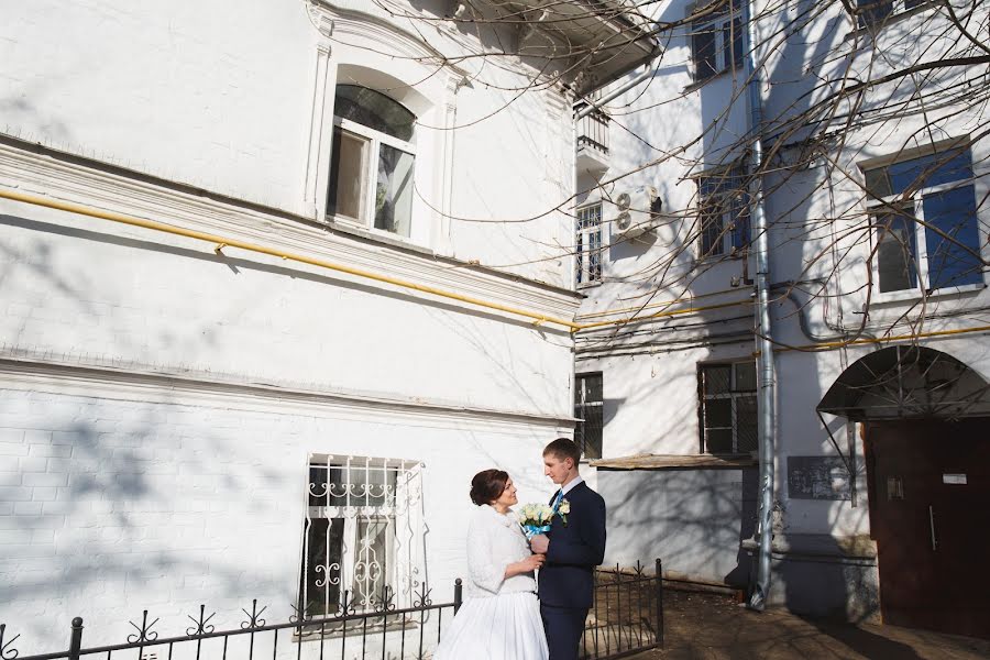 Fotografo di matrimoni Vera Olneva (verao). Foto del 21 aprile 2015