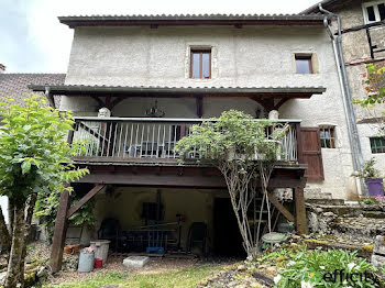 maison à Saint-Geoire-en-Valdaine (38)