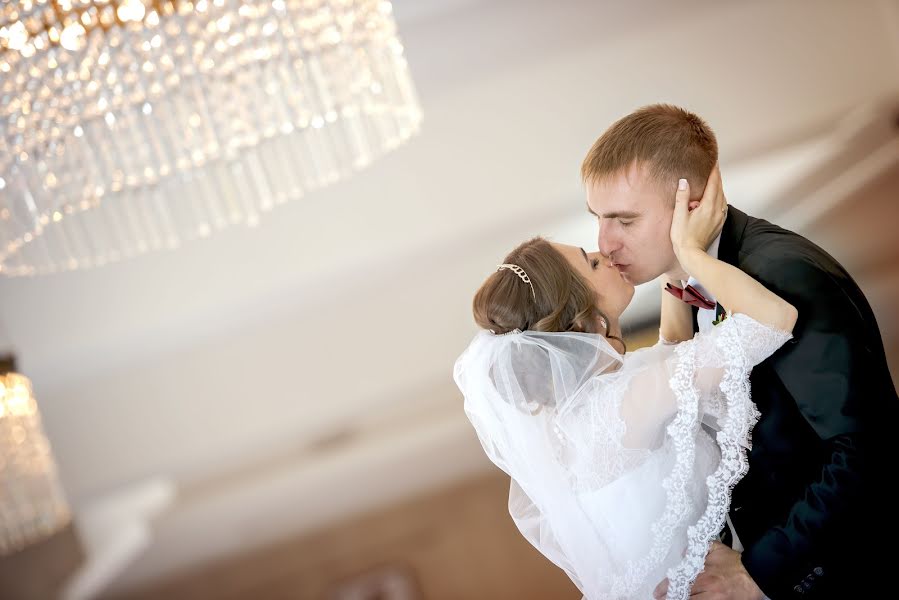 Bryllupsfotograf Aleksandr Leonenko (leonenkofoto). Bilde av 14 juni 2019