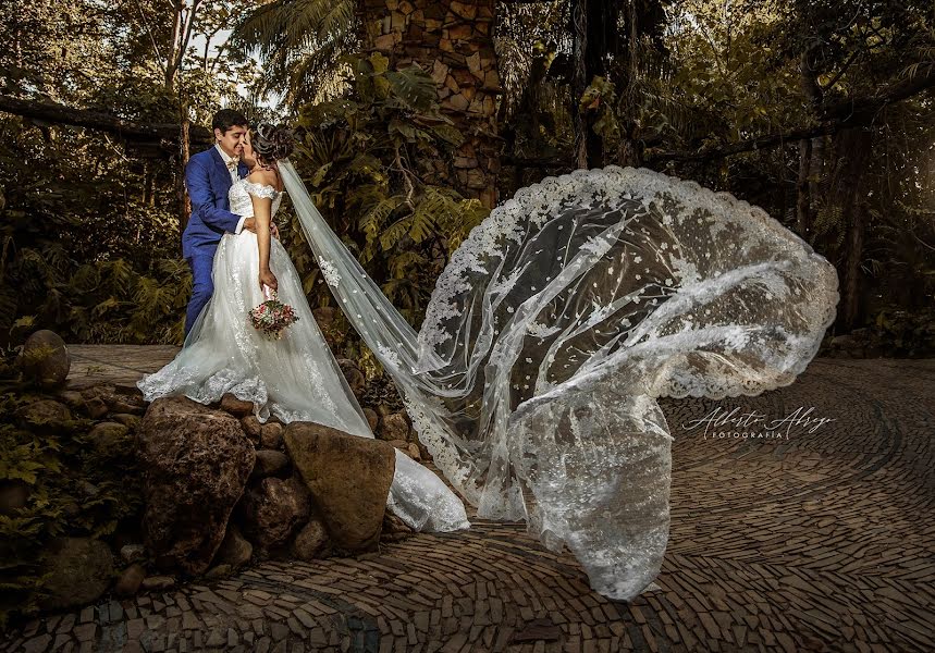 Wedding photographer Alberto Abrego (albertoabrego21). Photo of 17 March 2020