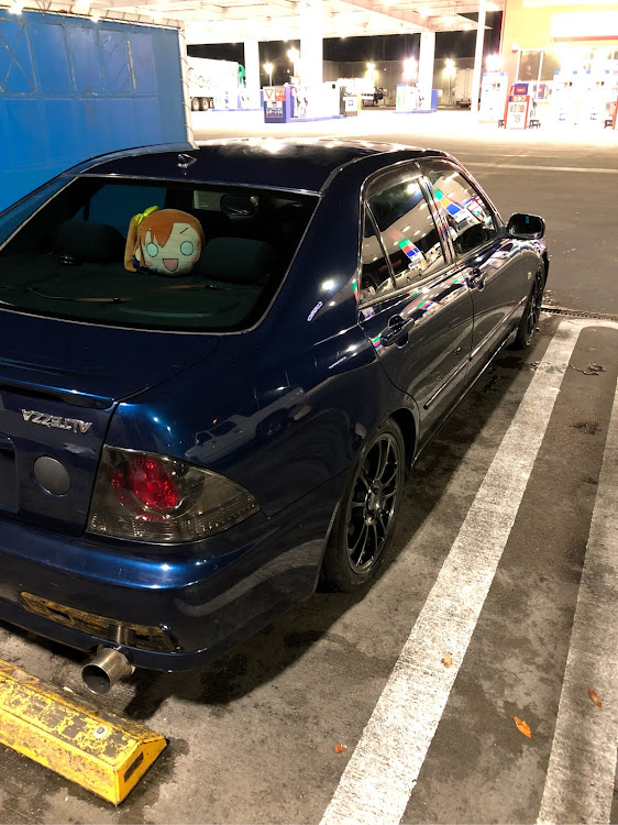 アルテッツァの洗車・寝そべりドライブに関するカスタム事例の投稿画像1枚目