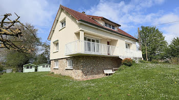 maison à Beaumont-le-Roger (27)