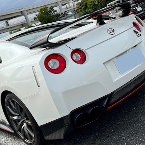 NISSAN GT-R R35