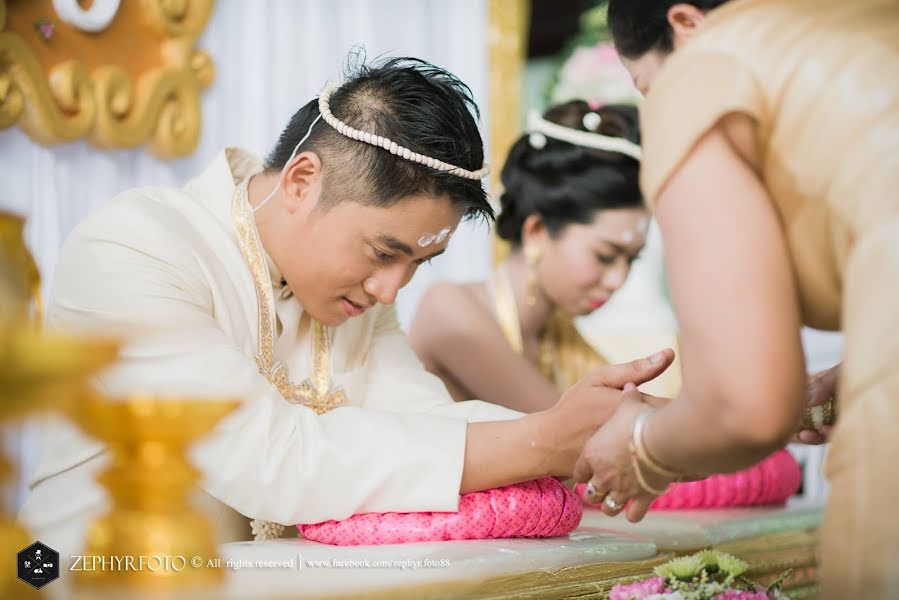 Wedding photographer Prajak Sinnukul (zephyrgallery88). Photo of 8 September 2020