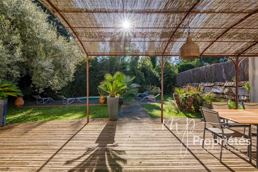 Maison avec piscine en bord de mer 4