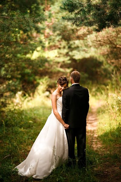 Fotógrafo de bodas Sergey Ustinkin (ustsinkikn). Foto del 12 de octubre 2014