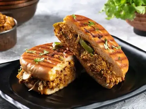 Paneer Kulcha Burger