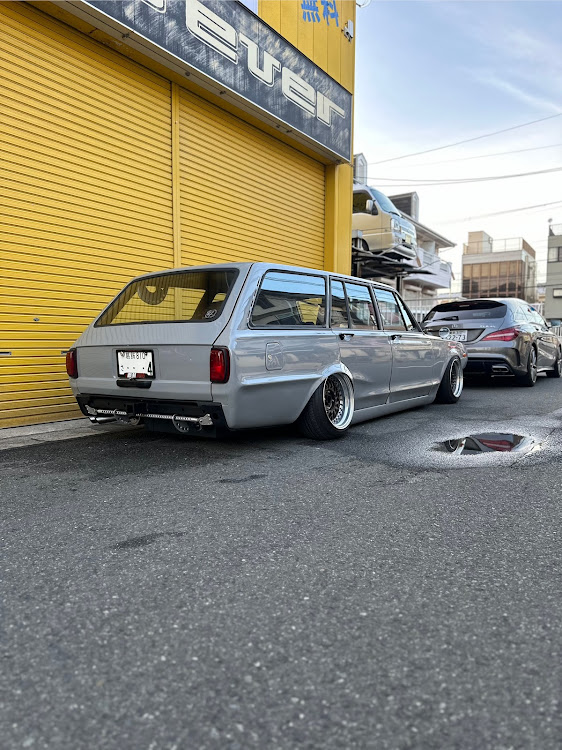 スカイラインのこれで3台ともエア足・rb26dett・airbagged・旧車に関するカスタム事例の投稿画像1枚目