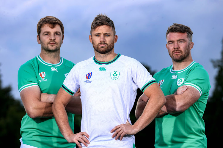 Ireland's main greenn and alternate jerseys.