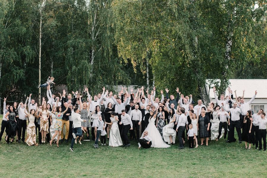 Fotógrafo de casamento Sasha Ovcharenko (sashaovcharenko). Foto de 31 de outubro 2017