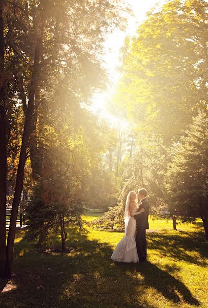 Wedding photographer Anna Eroshenko (annaeroshenko). Photo of 17 October 2013