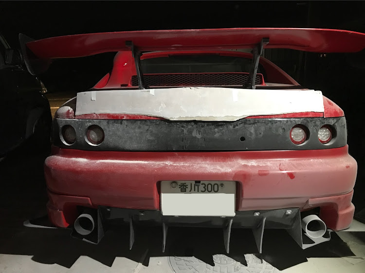 MR2のDIY・ダックテール自作・MR2・FRP作業・ワンオフエアロに関するカスタム事例の投稿画像5枚目