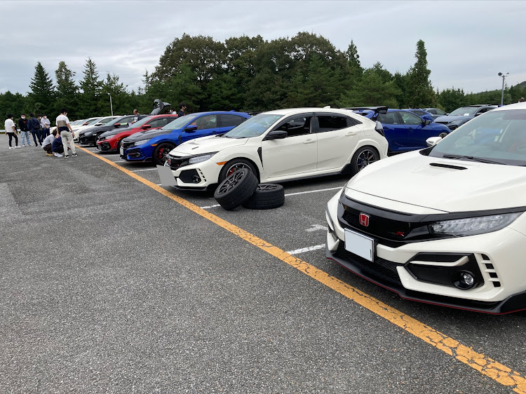 シビックタイプRのUKcivic・ミーティング・UK CIVIC MEETING・クイックシフターに関するカスタム事例の投稿画像2枚目