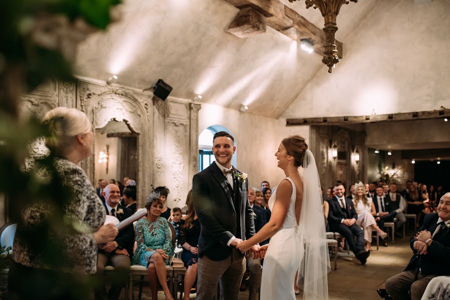 Jurufoto perkahwinan Fiona Saxton (fionasaxtonphoto). Foto pada 10 Jun 2019