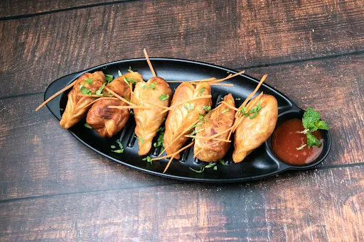 Chicken Fried Momos [6 Pieces]