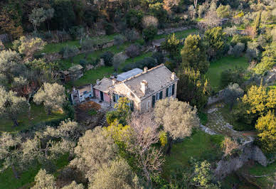 Maison avec jardin 3