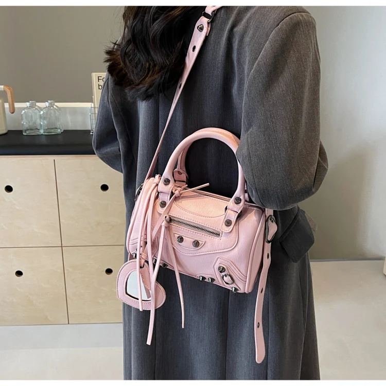 Title 5, Draagbare crossbody schoudertas met kwastjes en...