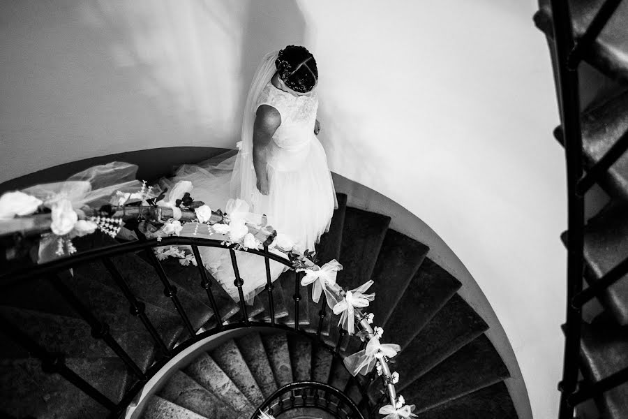 Fotografo di matrimoni Fabio Magara (fabiomagara). Foto del 1 dicembre 2023