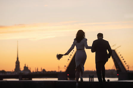 Fotógrafo de casamento Maksim Garibaldi (garibaldi). Foto de 29 de junho 2022