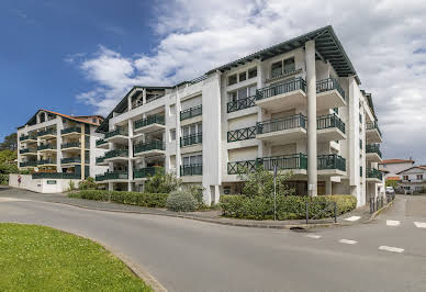 Apartment with terrace 14