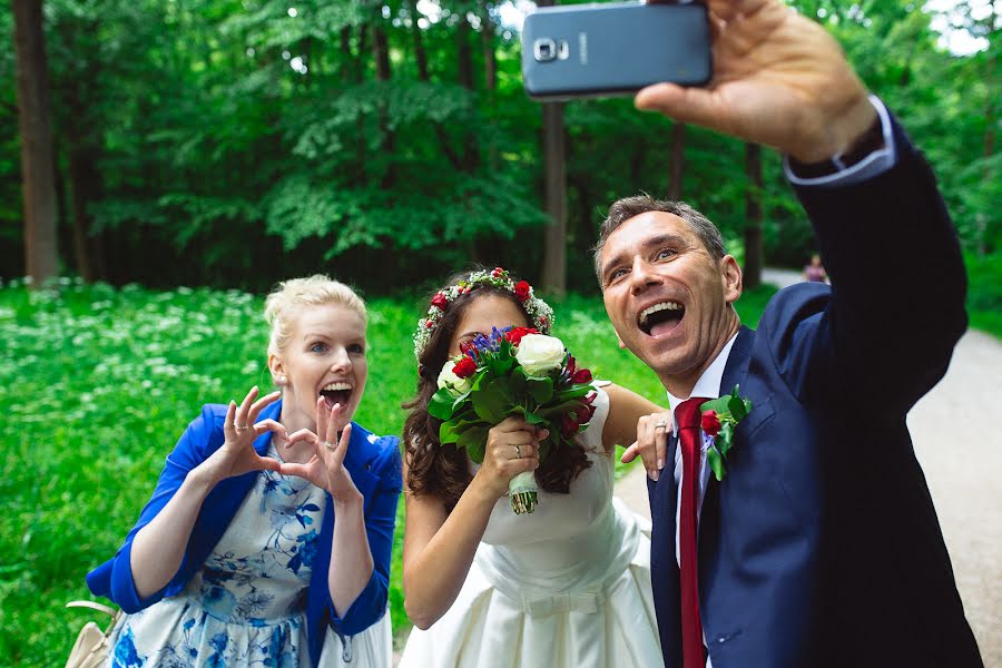 Fotógrafo de casamento Sergey Mosevich (mcheetan). Foto de 11 de janeiro 2017