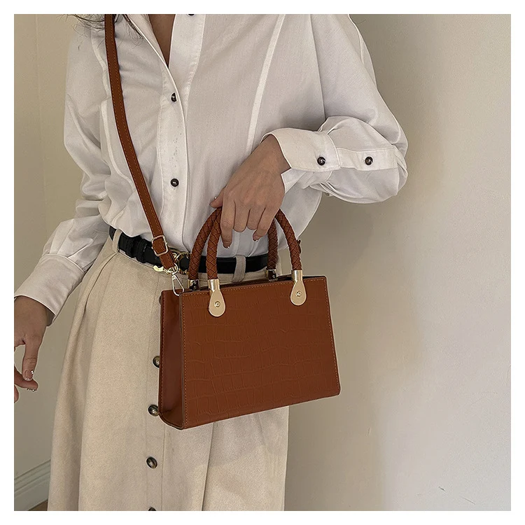 Kadın Moda Küçük Kare Çanta Düz Renk Şık ve Kullanışlı Günlük Kullanıma Uygun Kompakt Tasarım Temel İhtiyaçlar İçin Mükemmel