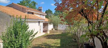 maison à Bourg-Charente (16)